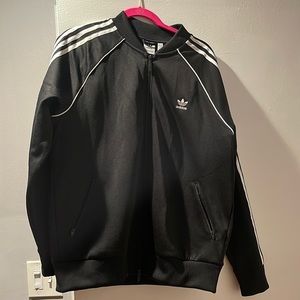 Adidas set brand new worn once black and white